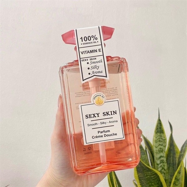 Sữa tắm nước hoa Sexy Skin 600ml