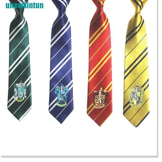 Cà vạt thiết kế theo phong cách phim harry potter đẹp mắt