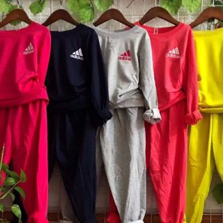Com bo set bộ bé
