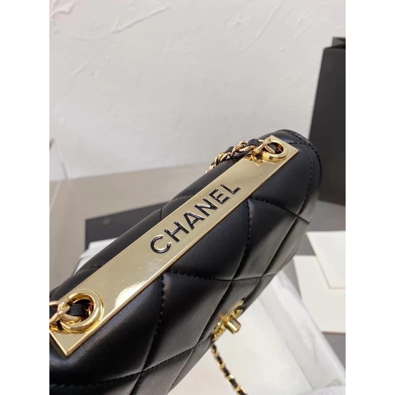 Túi đeo chéo cn woc trendy