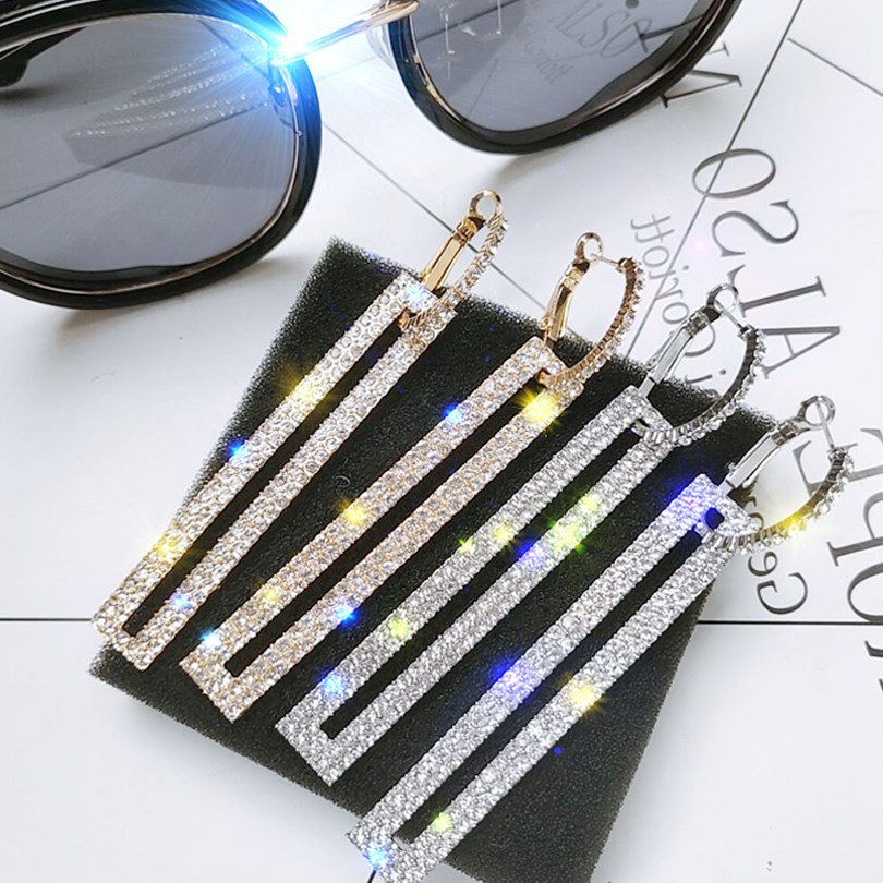 Khuyên Tai Tròn Đính Kim Cương Phong Cách Thời Trang Hàn Quốc