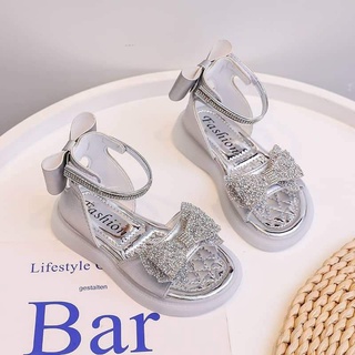 Giầy sandal cho bé gái