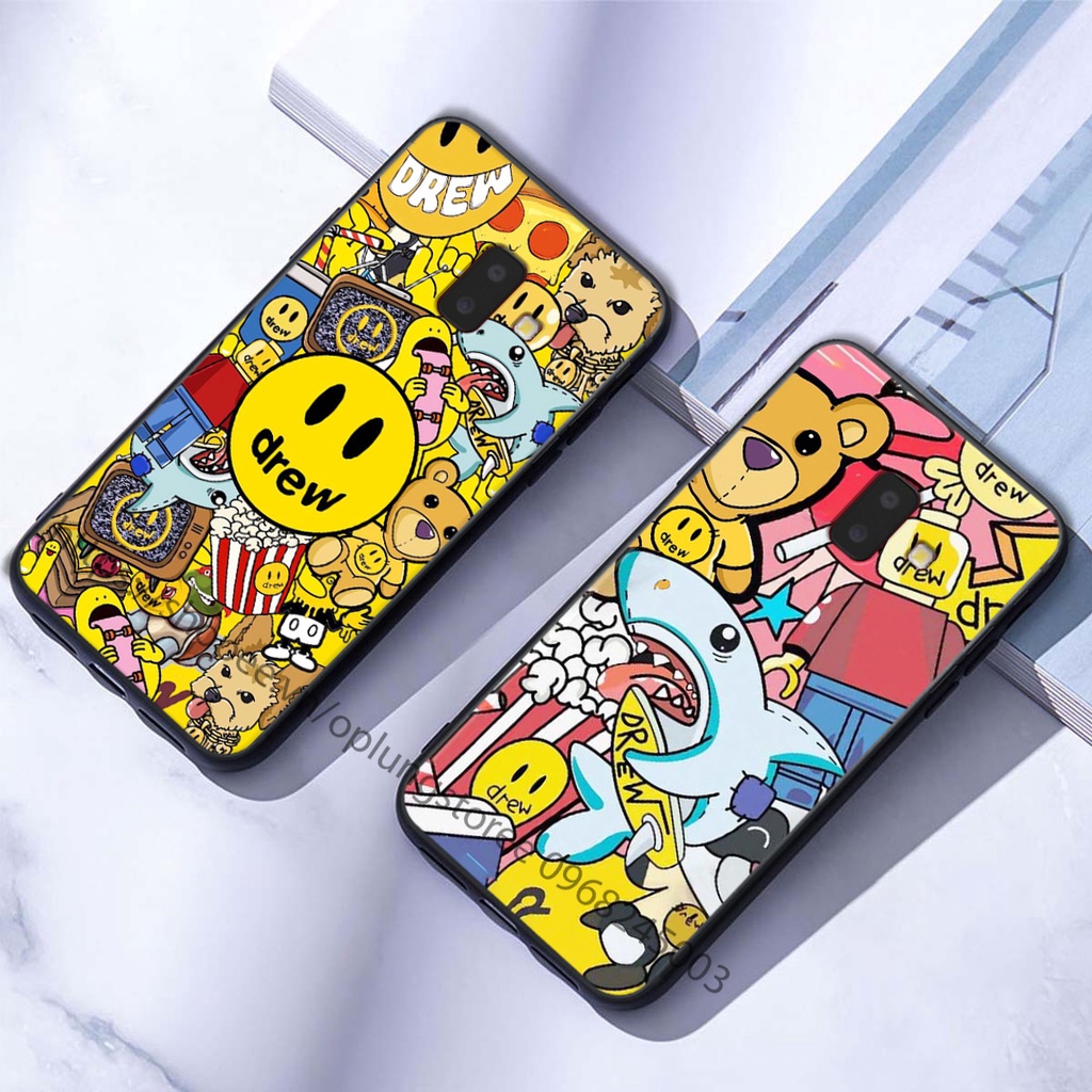 Ốp lưng và cường lực Samsung J6 2018 / J6 Plus / J6+ in hình thương hiệu thời trang đa sắc cá tính.