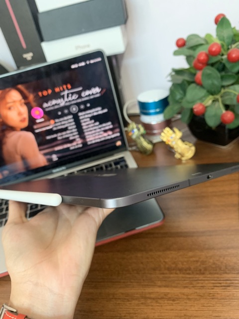 Máy tính bảng ipad Pro 2018 11” 4G+wifi (bản có sim, có mở khoá khuôn mặt) [Smobile - Smobilevn.com]