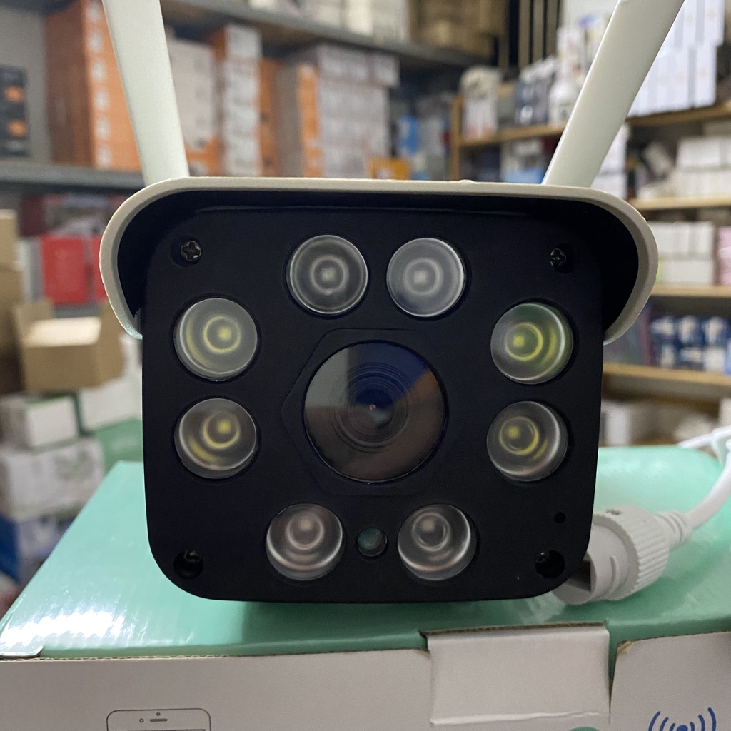 CAMERA YOOSEE NGOÀI TRỜI 8/36 LED CHỐNG TRỘM CHÔNG NƯỚC HD1080 TẶNG THẺ 32G