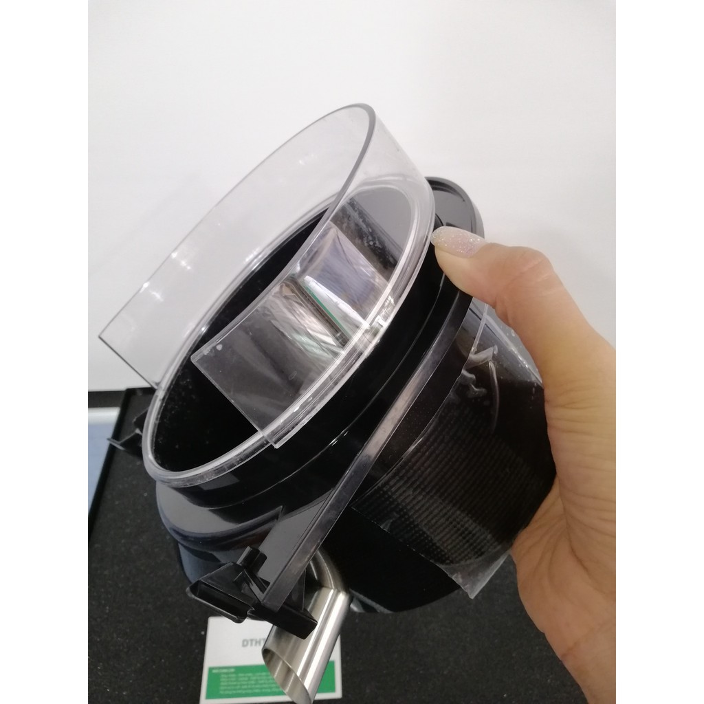 Khay Dẫn Nước Máy Ep Trái Cây Panasonic MJ-SJ01SRA