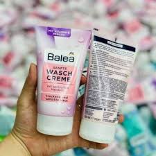 Sữa rửa mặt Balea 150ml