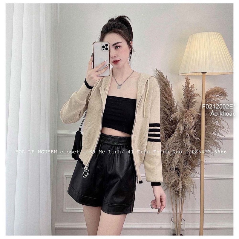 Áo khoác len có nón kéo khóa hai đầu tay dài phối viền sọc bên hàng QC!