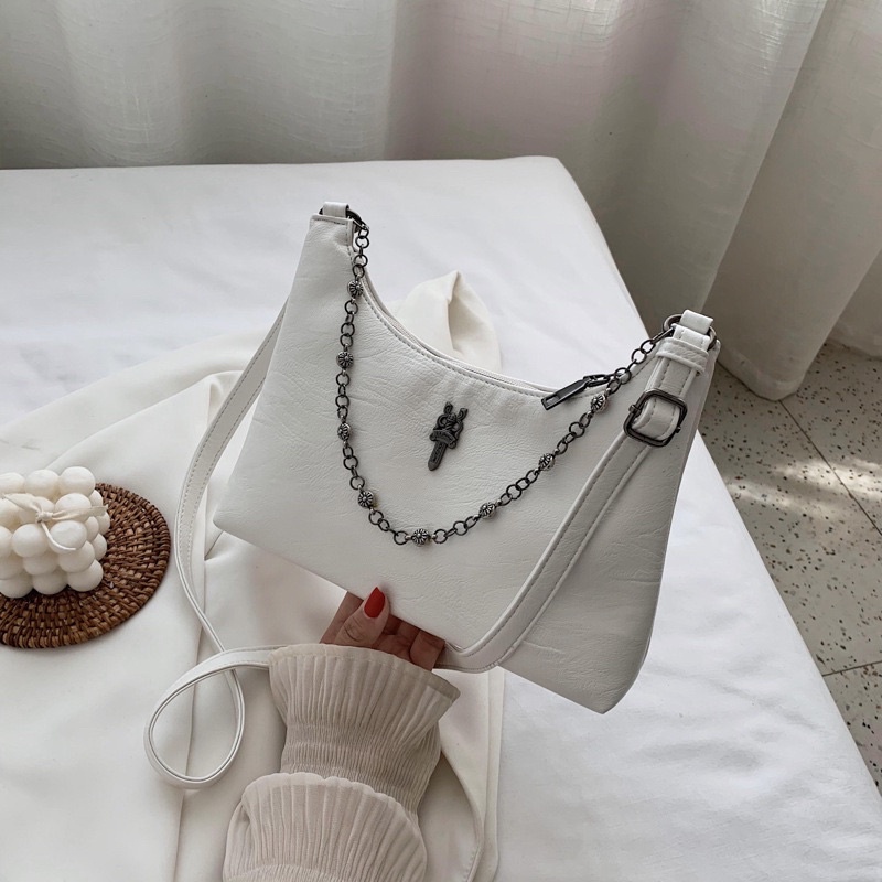 Túi Chrome Hearts