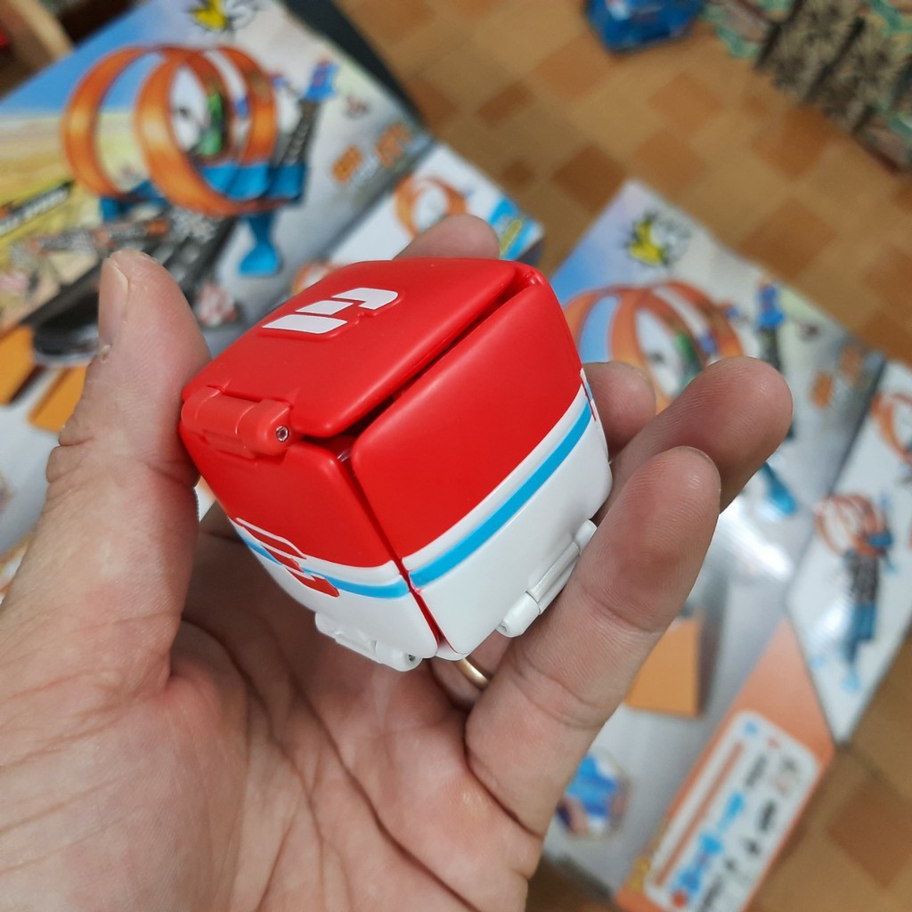 Hộp biến hình Super wings nhân vật Jett tia chớp đồ chơi trẻ em bằng nhựa