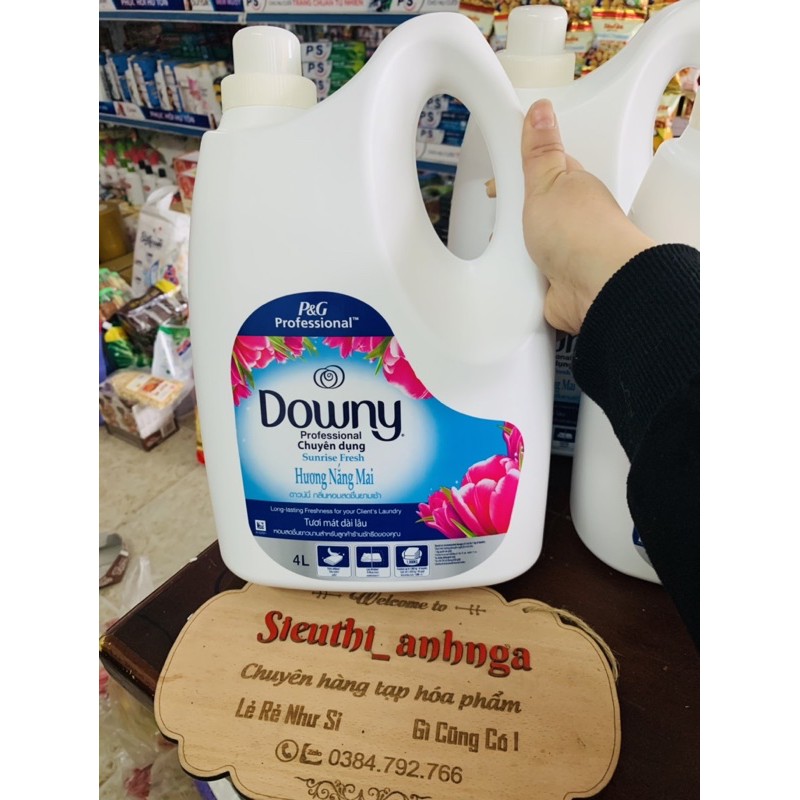 Nước Xả Vải Downy Hương Nắng Mai 4L (Mẫu Mới)