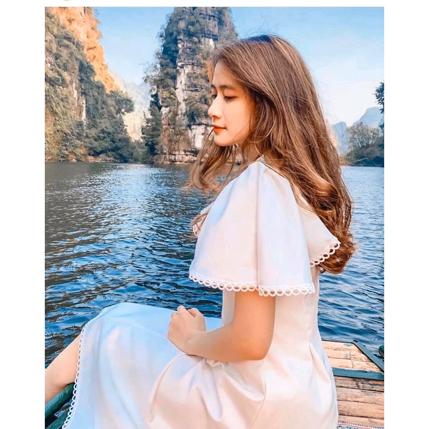Đầm Cổ Tim Viền Hoạ Tiết Ren Tròn