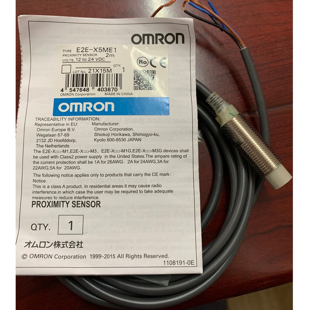 Cảm biến tiệm cận Omron E2E-X5ME1 2M