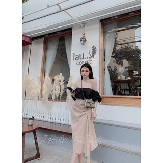 Set áo bẹt vai.cv dài bận lên cho chị e nữ tính quá nè cả nhà ơi.nhanh tay đặt 1 em về tủ đồ của mình nhé.😁😁😁😁😁😁😁