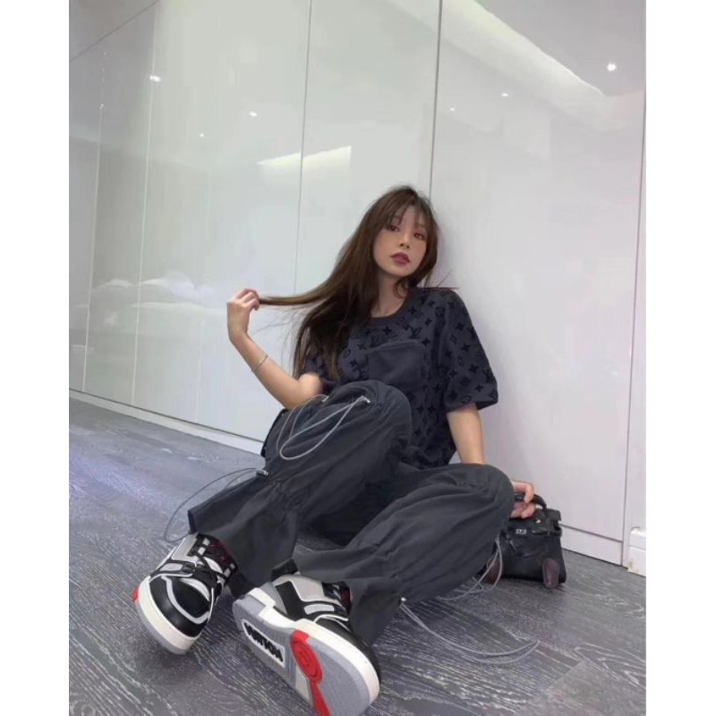 Áo phông LV logo 3D mẫu siêu hot 2021