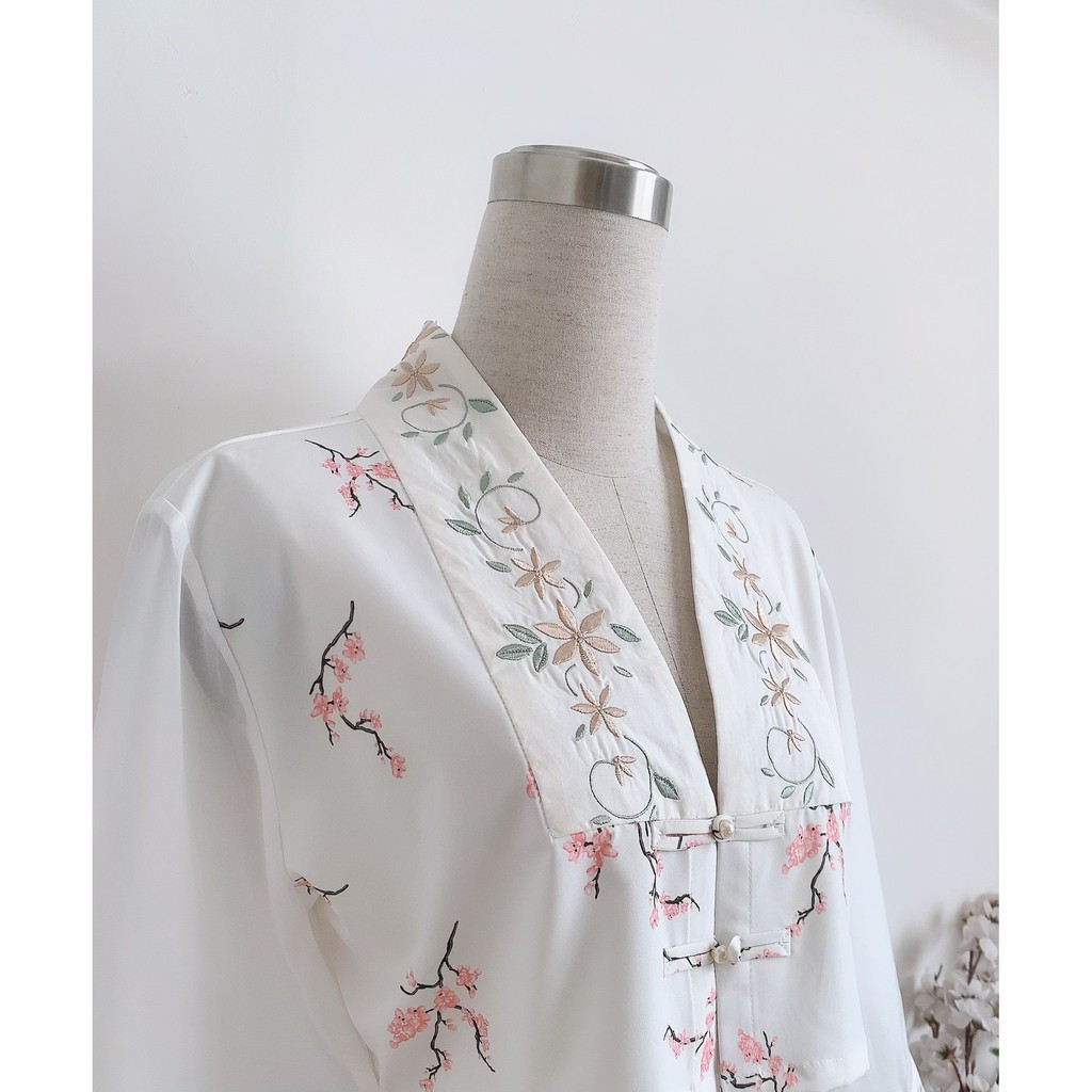 Croptop Li Li TaTa Home - Áo Khoác Ngắn Voan họa tiết hoa dễ thương