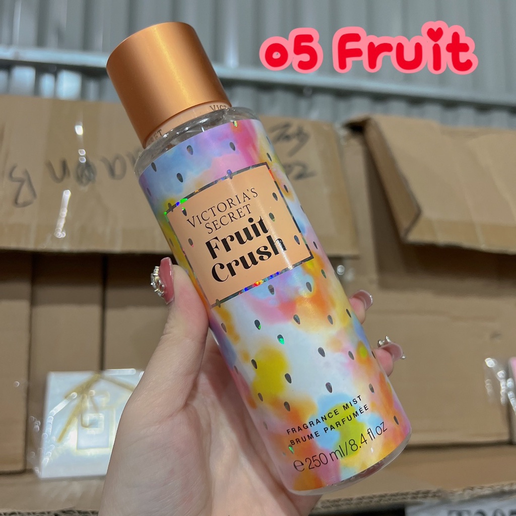 Xịt thơm Vic body mẫu mới 4 mùi 250ml đủ các mùi cực hot