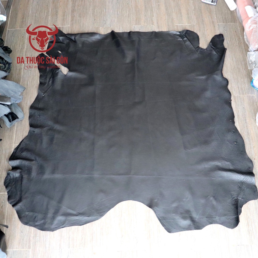 Da heo mặt cật cao cấp làm lót độ dày 0.6 đến 0.8 mm màu đen thương hiệu Da Thuộc Sài Gòn - Bán da thật