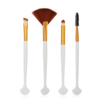 Set 4 cọ trang điểm.