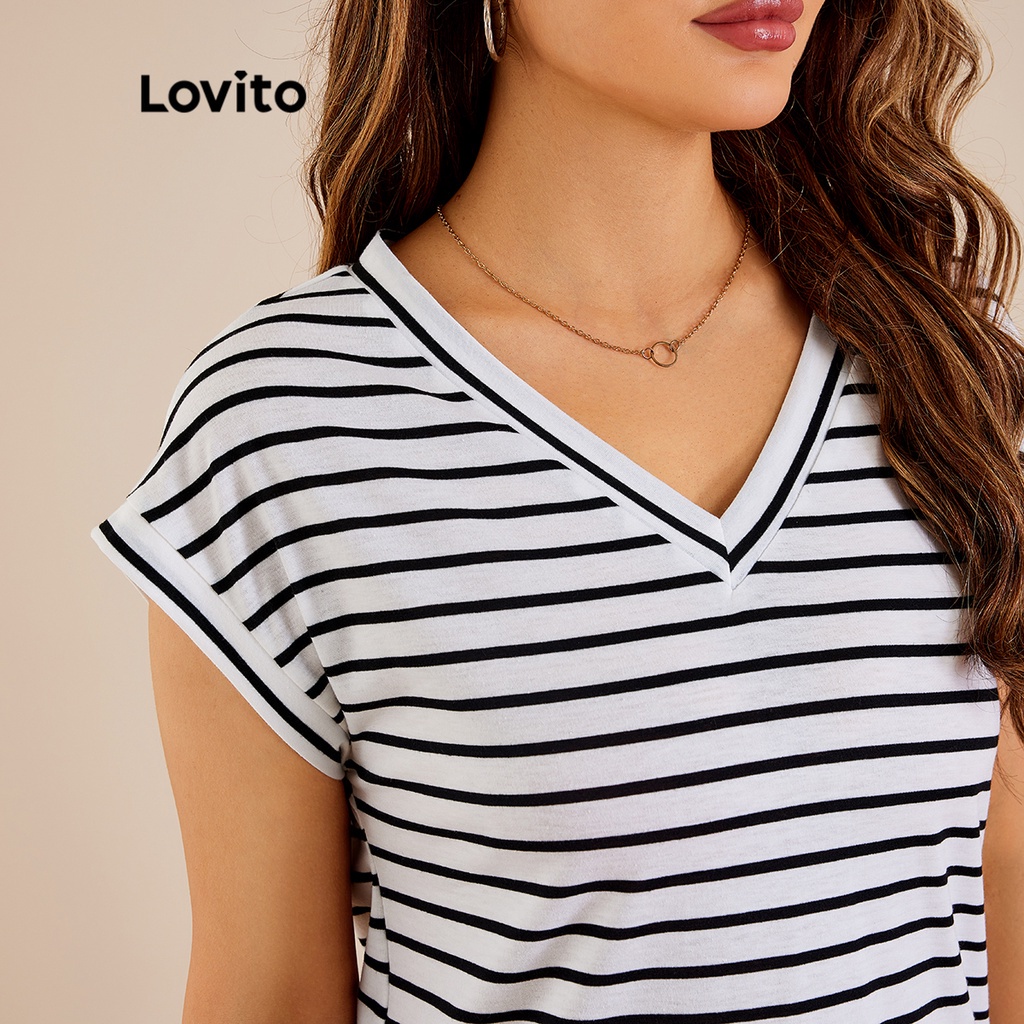 Lovito Đầm ôm viền cong sọc thường L22LD185 (Đen trắng)
