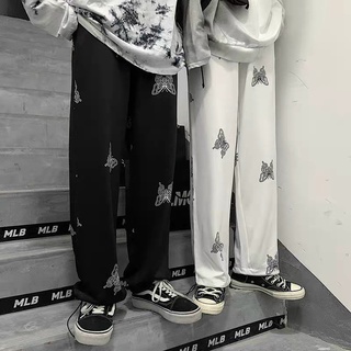 Quần jogger hoạ tiết bướm // M4 Outfit