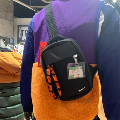 Túi Nike Đeo Ngực Size To - BA6144-010-104-630