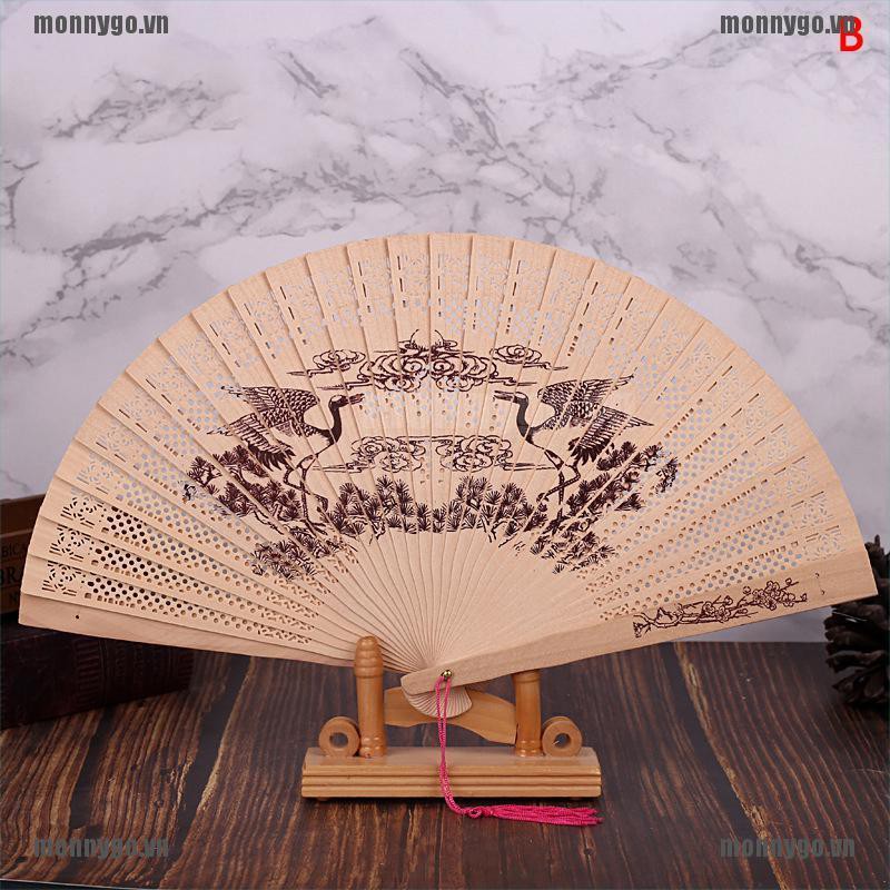 Quạt xếp bằng gỗ phong cách truyền thống Trung Hoa