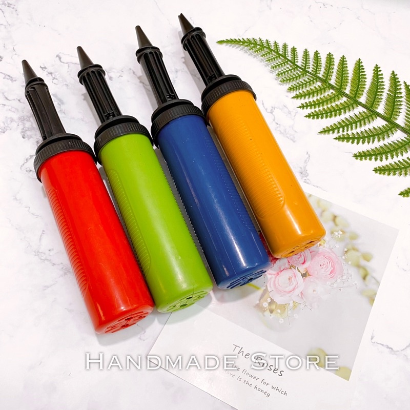Dụng cụ bơm bóng
