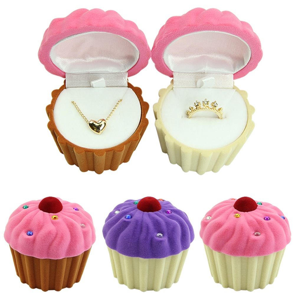Hộp Đựng Trang Sức Bằng Vải Nhung Cao Cấp Hình Bánh Cupcake Dễ Thương