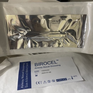 Bông cầm máu mũi có ống thở Birocel