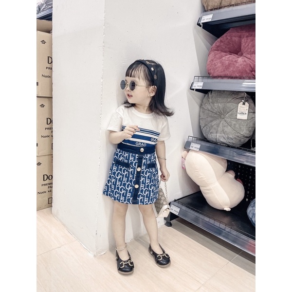 Ảnh thật - Set áo phông chân váy jean xanh kèm mũ Grao