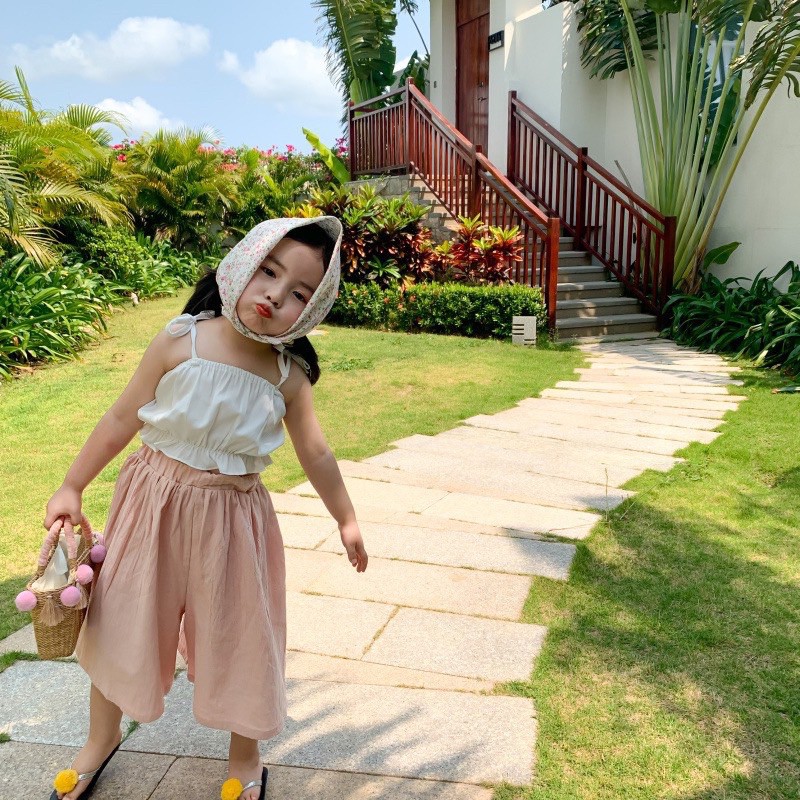 Set quần áo dây kèm khăn cho bé gái