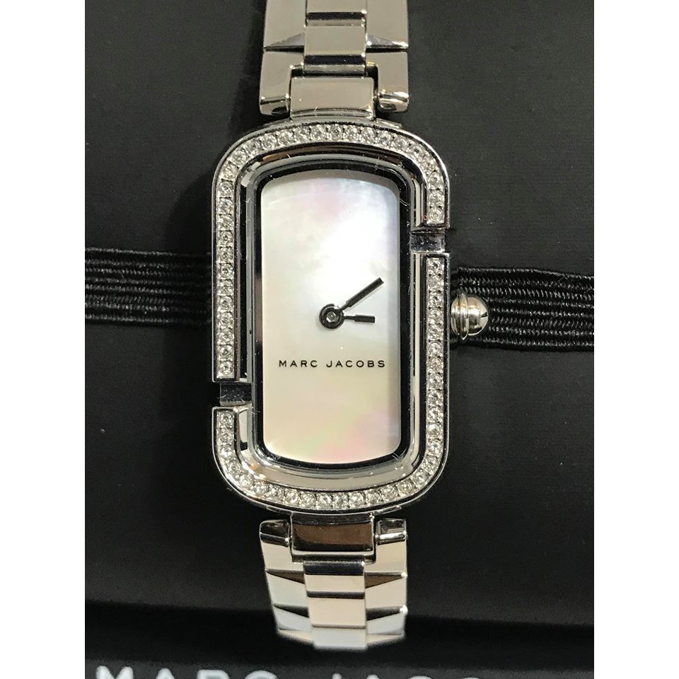 ĐỒNG HỒ ĐEO TAY NỮ MARC JACOBS MJ3535