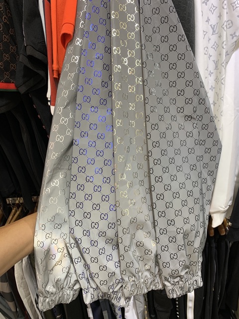 Áo gió phản quang hot