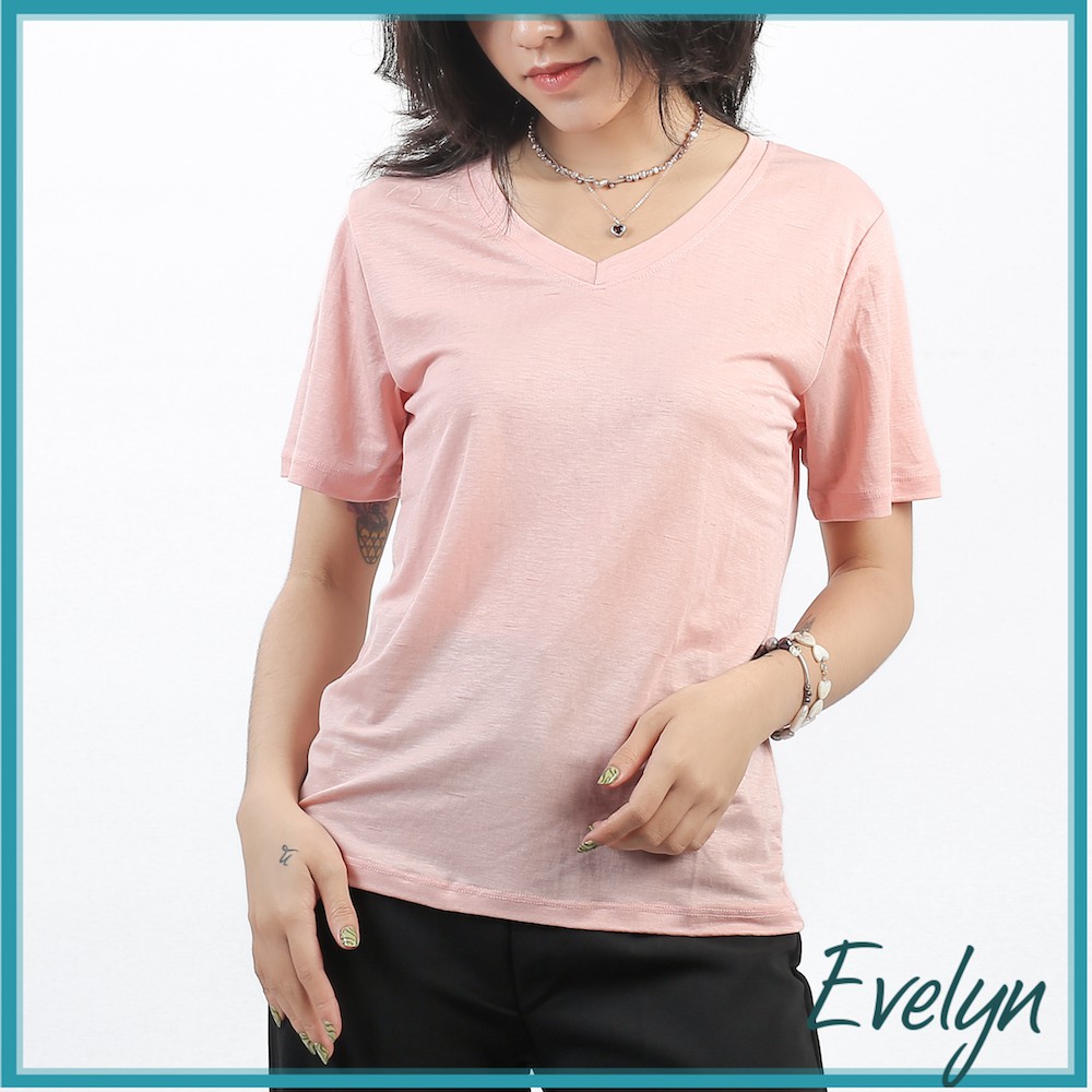 Áo phông nữ rộng cổ tim Evelyn kiểu dáng basic