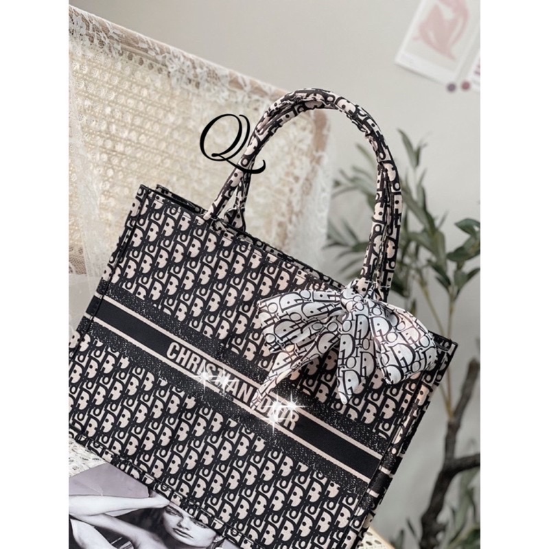 Túi công sở nữ Diio thổ cẩm cỡ đại size 36 kèm khăn lụa.Giỏ xách thời trang thương hiệu bản to đi học , đi làm.