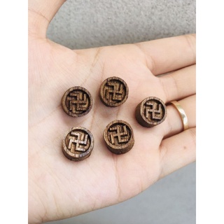 [Tặng dây]Charm Chữ Vạn Trầm Hương Tốc