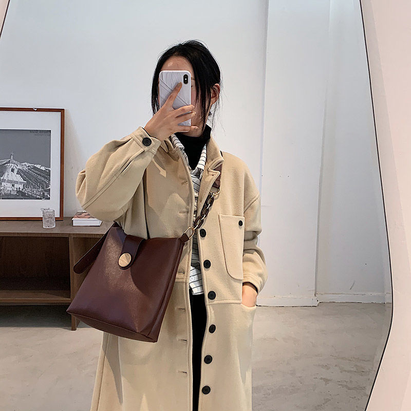 Túi Xách Cỡ Lớn Phong Cách Retro 2020 Cho Nữ | BigBuy360 - bigbuy360.vn