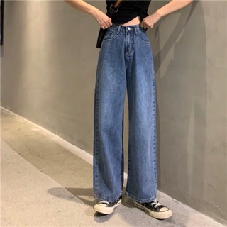 Quần jeans ống rộng