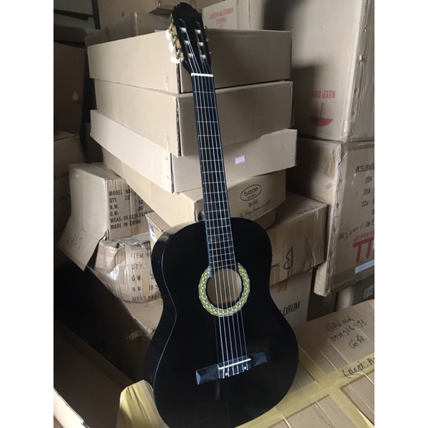 Đàn Guitar Classic Giá Sinh Viên Tập Chơi