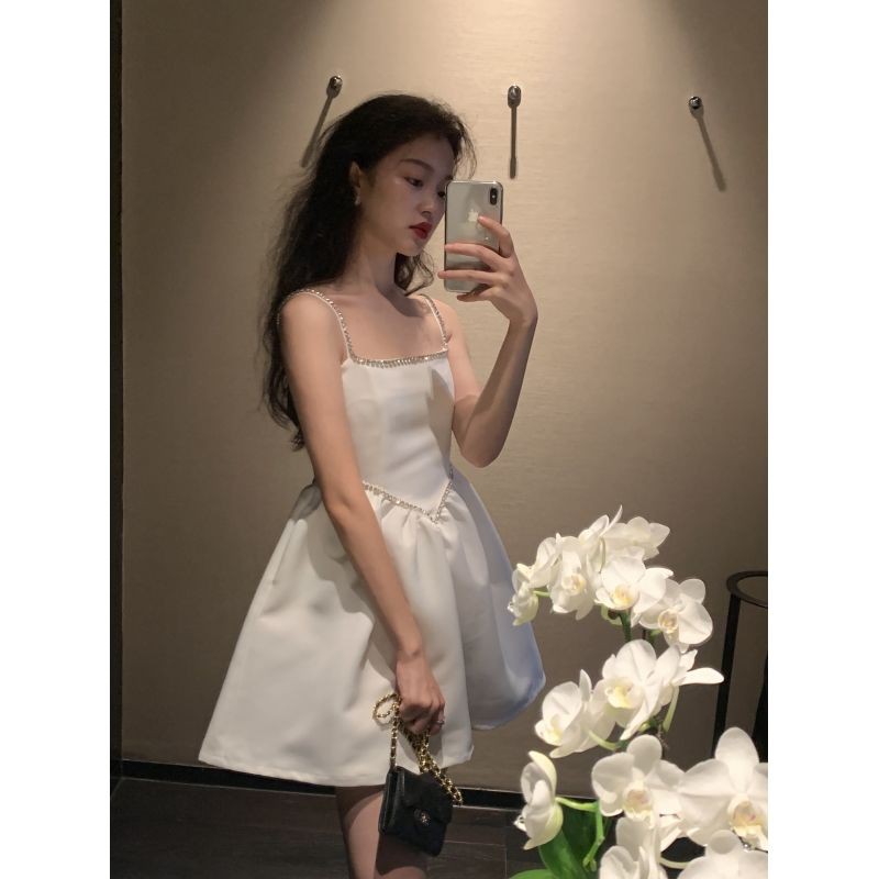 Đầm Xòe Hai Dây Phong Cách Cổ Điển Thanh Lịch Dành Cho Nữ | BigBuy360 - bigbuy360.vn