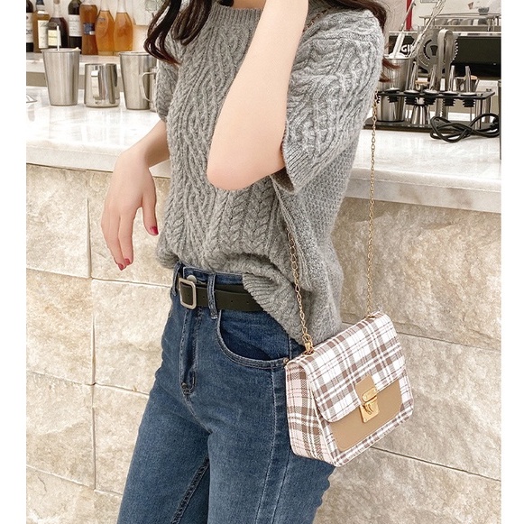 Túi đeo chéo nữ kẻ sọc phong cách hàn quốc S2 T139