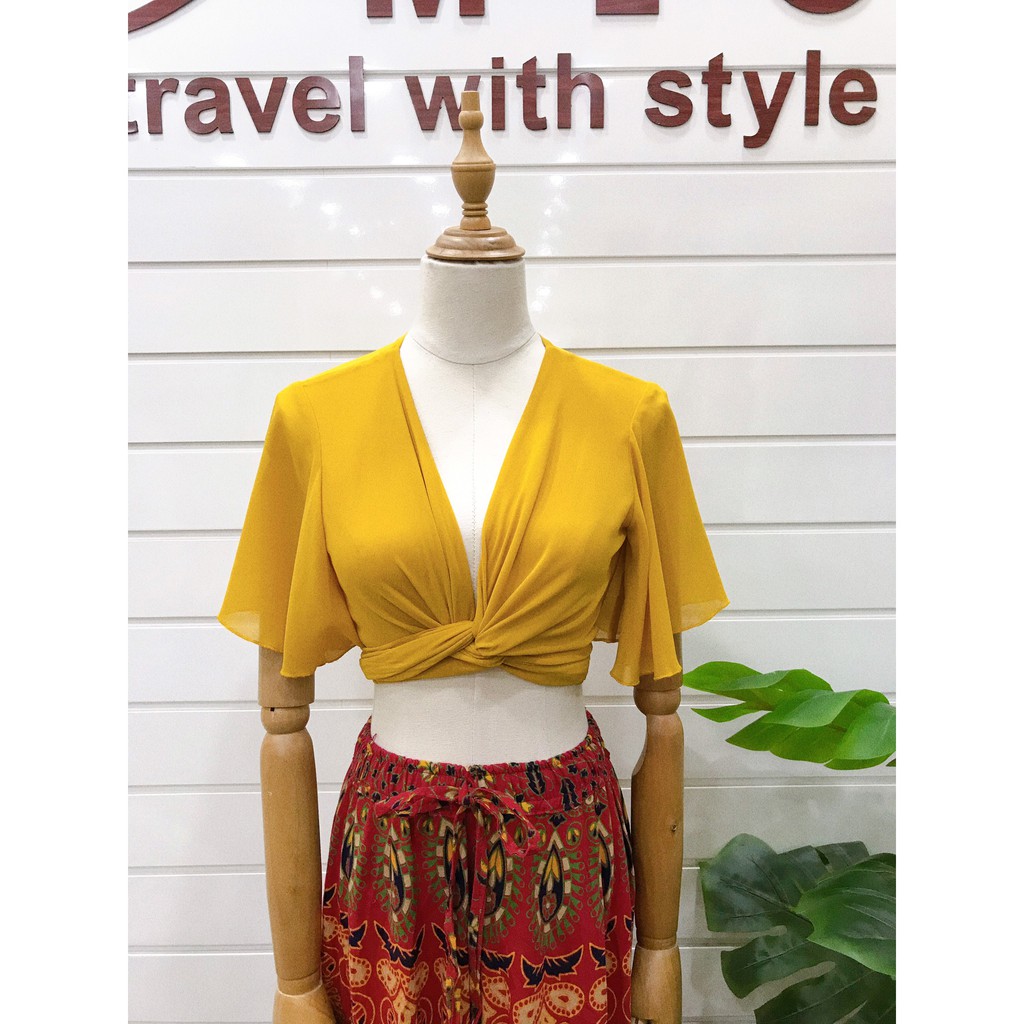 Áo croptop voan tay ngắn