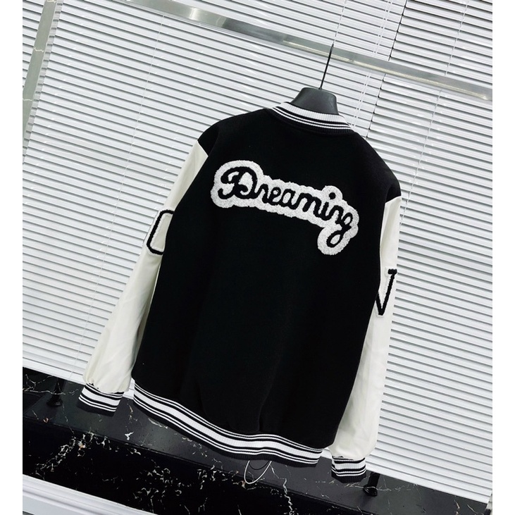 Áo khoác varsity nam nữ Luonvuituoi chất dạ thêu logo chữ bông xù Dreaming sau áo phối tay da trắng
