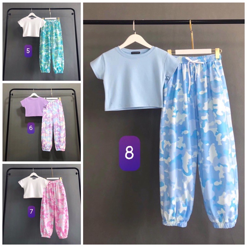 Set áo croptop + jogger loang / Set thể thao quần bom