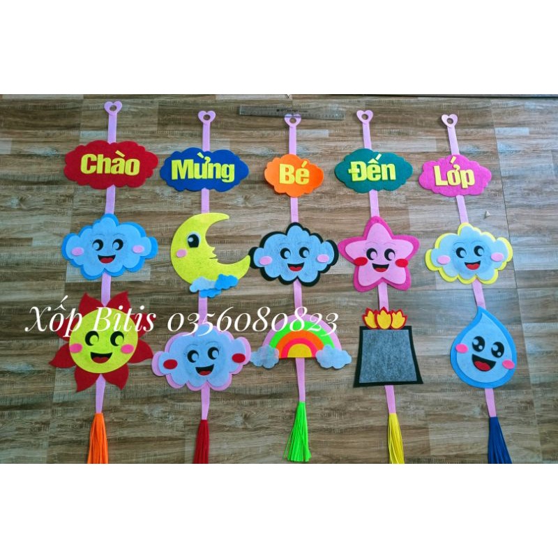 Rèm treo Chào mừng bé đến lớp vải nỉ trang trí mầm non