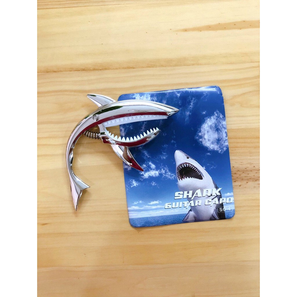 Shark Capo guitar cá mập SC4 (chính hãng có logo hãng Giant)