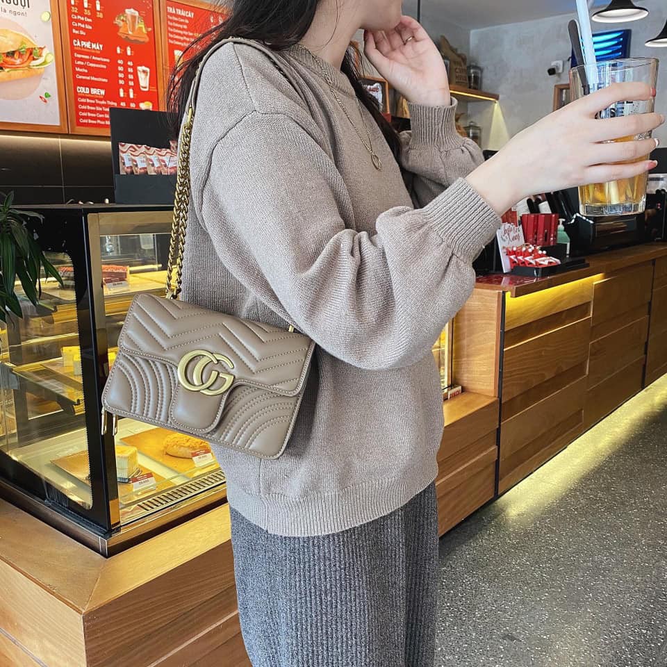 Túi CG 2 màu đen, be bản mới 2021 mã h47 DC.Fashion