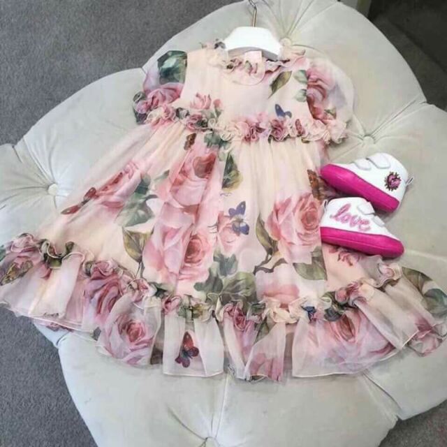 Sỉ Set váy bé  gái
