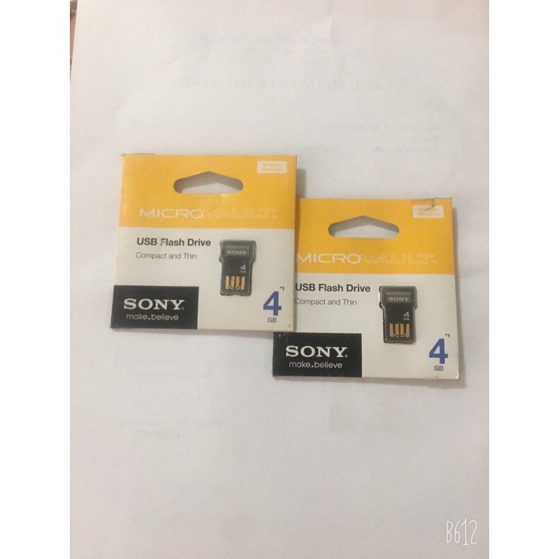 USB 4gb flash drive